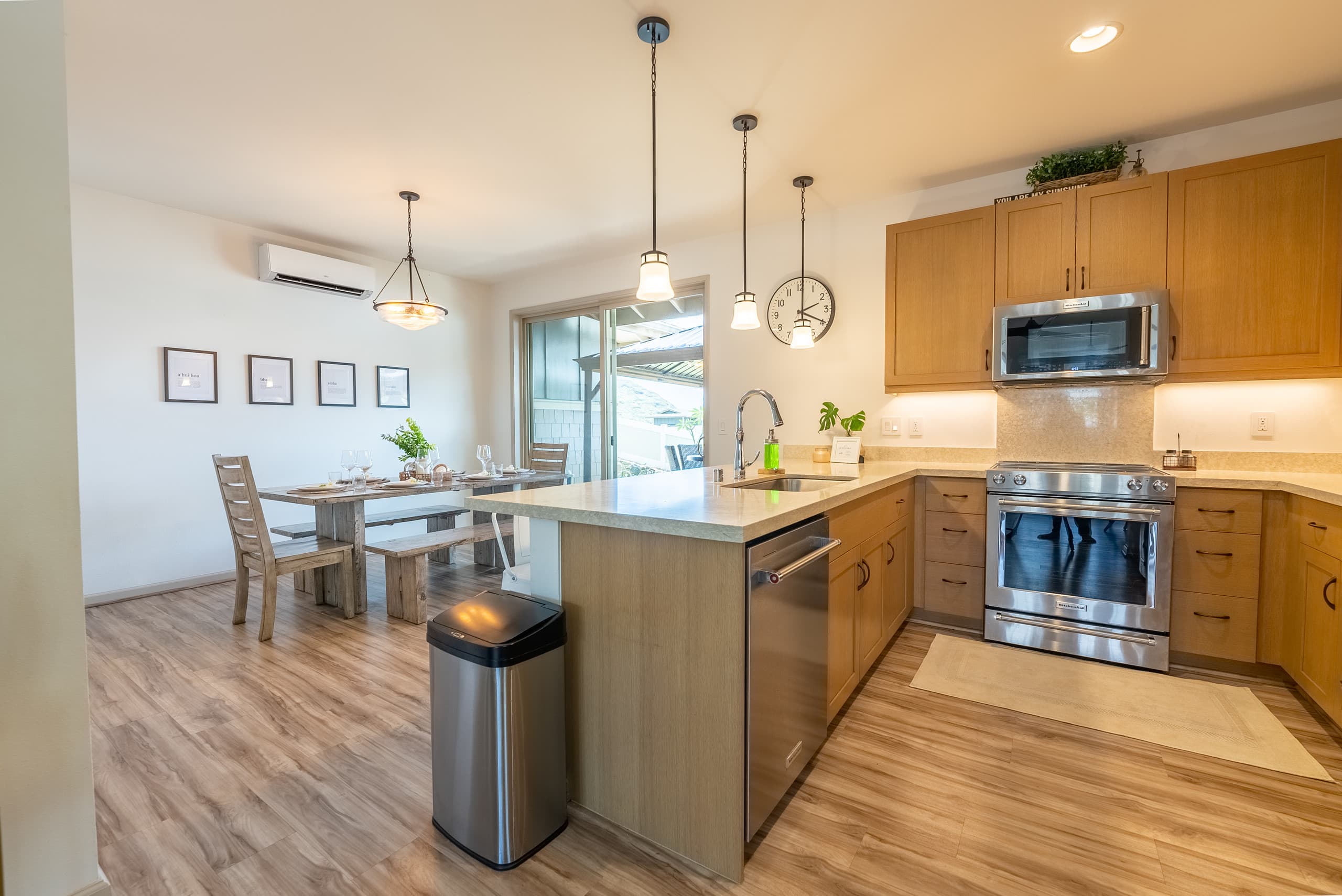 Home in Waianae · ★4.97 · 3 bedrooms · 5 beds · 2.5 private baths - Image 12