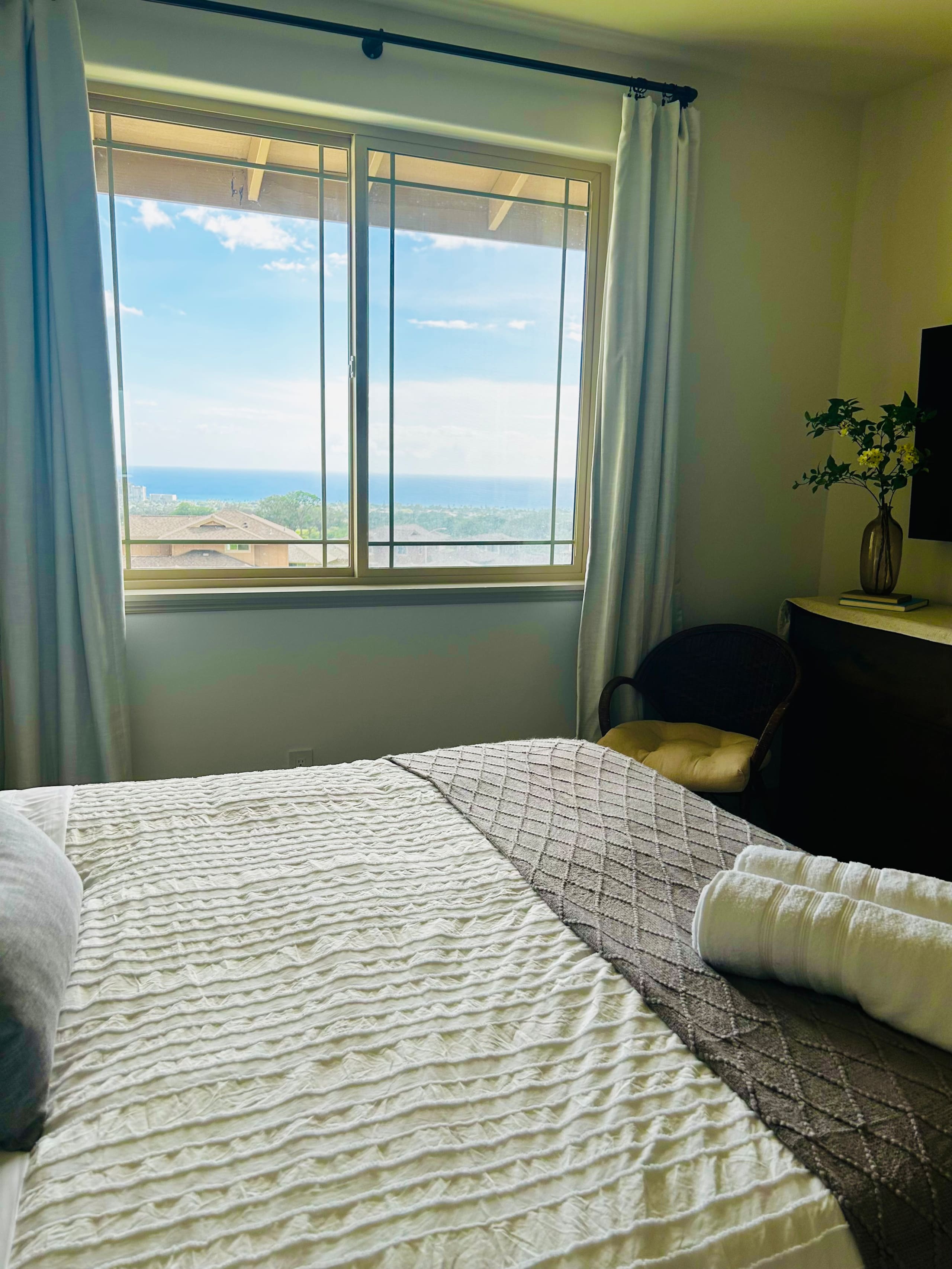 Home in Waianae · ★4.97 · 3 bedrooms · 5 beds · 2.5 private baths - Image 23