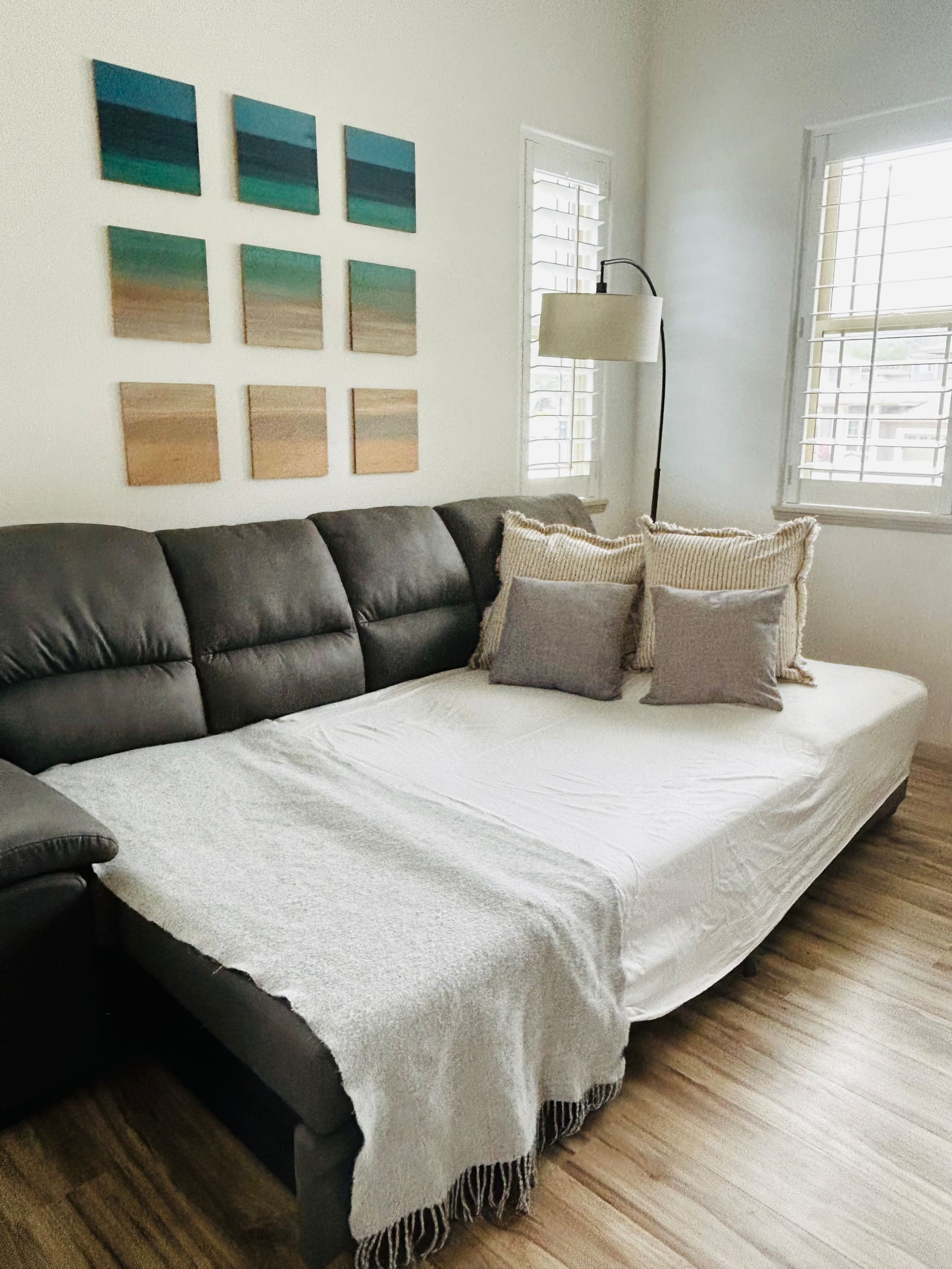 Home in Waianae · ★4.97 · 3 bedrooms · 5 beds · 2.5 private baths - Image 9
