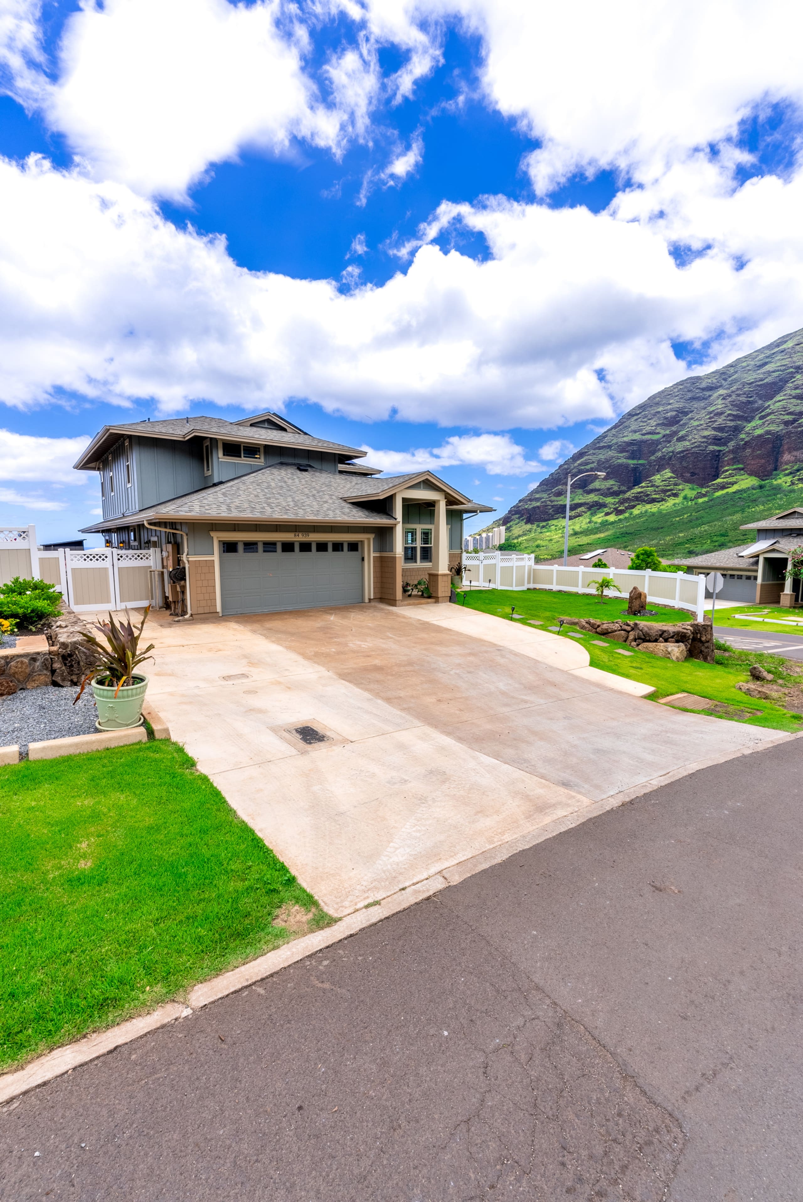 Home in Waianae · ★4.97 · 3 bedrooms · 5 beds · 2.5 private baths - Image 71