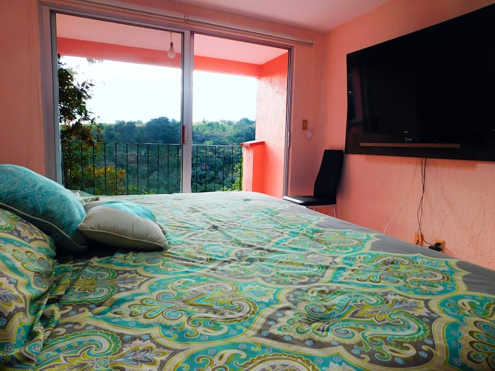 Réveillez-vous avec une vue imprenable sur la nature.