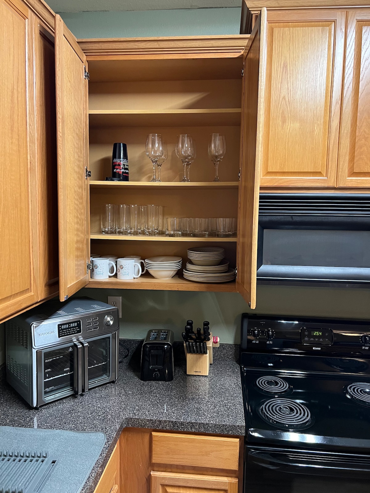 Cozy 3 bedrooms/chateau elan area/road Atlanta