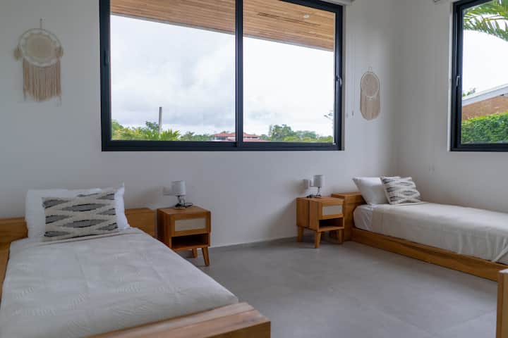 Chumba cha kulala cha Mwalimu wa 6