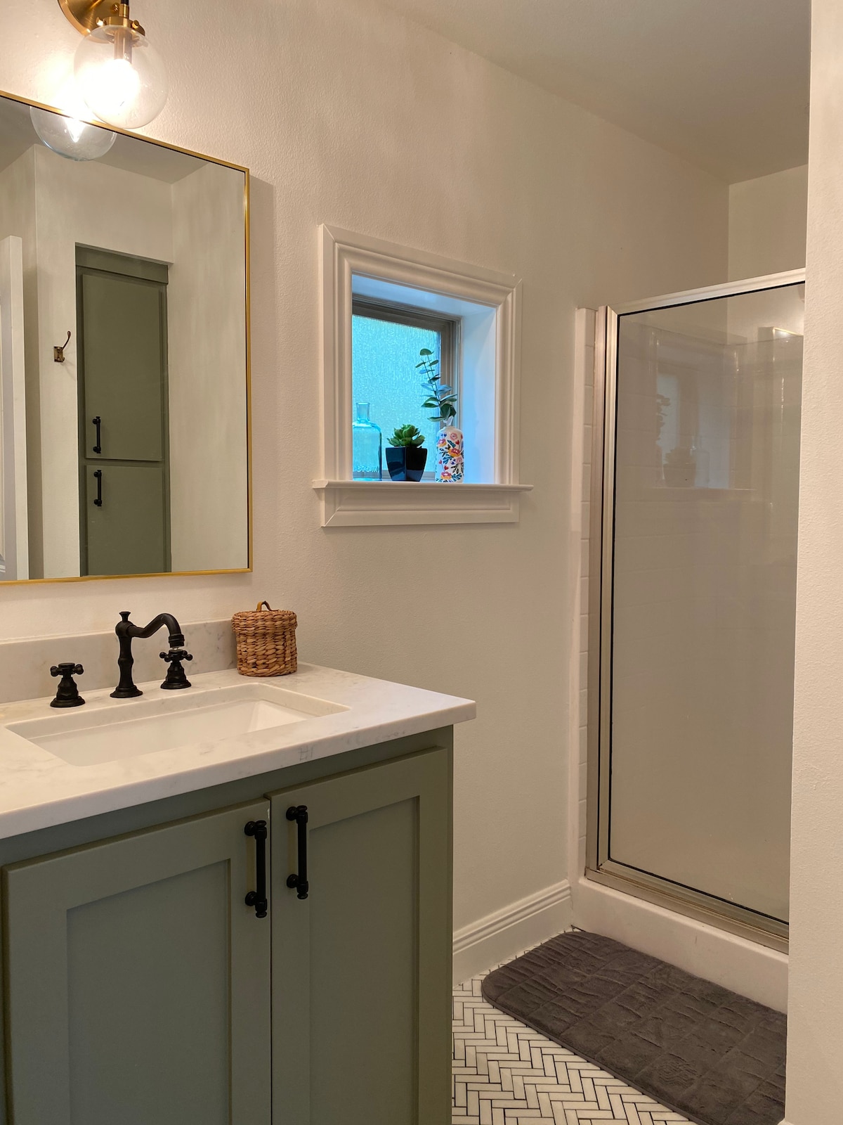Tarrytown Bungalow - Downtown, Lake Austin, Zilker