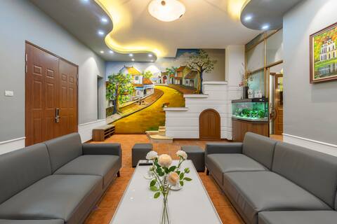 To's Charming Home for 10+ pax