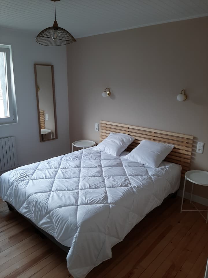 160 x 200 ორადგილიანი საწოლი 