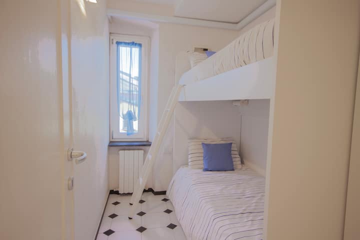 Dormitorio con litera