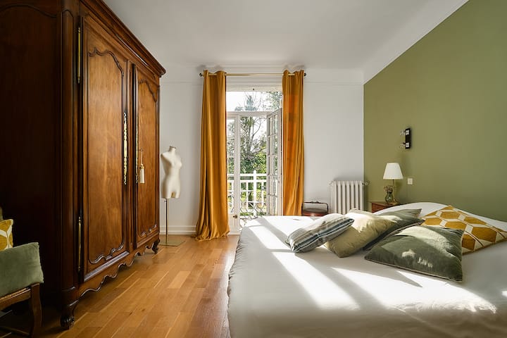 საძინებელი 1