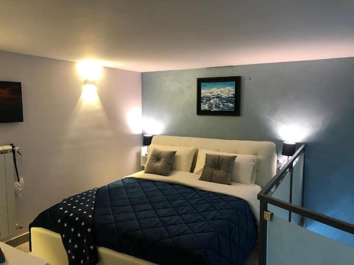 Lecambrias Luxuryhome L' Alibi Napoli Centro - Napels