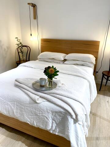 Lovely 2-bedroom apartment in the heart of Lorne gallery image 4