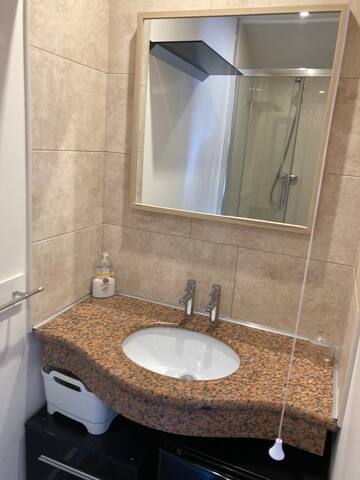 listing_image
