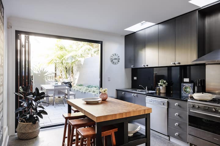 Charming Retreat in Paddington - Houses for Rent in Paddington, New ...