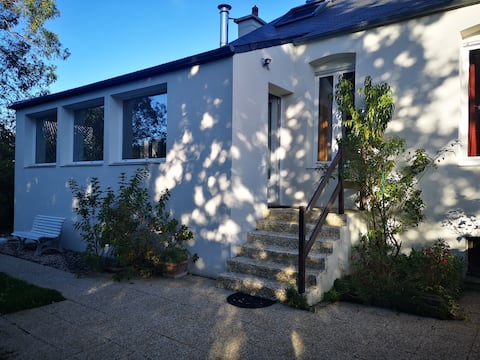 cozy house to live in a quiet neighborhood