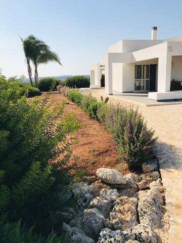 Villa Mirto – Oasis of peace with panoramic view gallery image 2