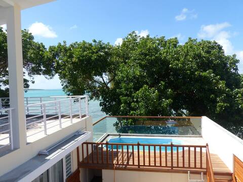 Villa la Perle, private pool, lagoon view