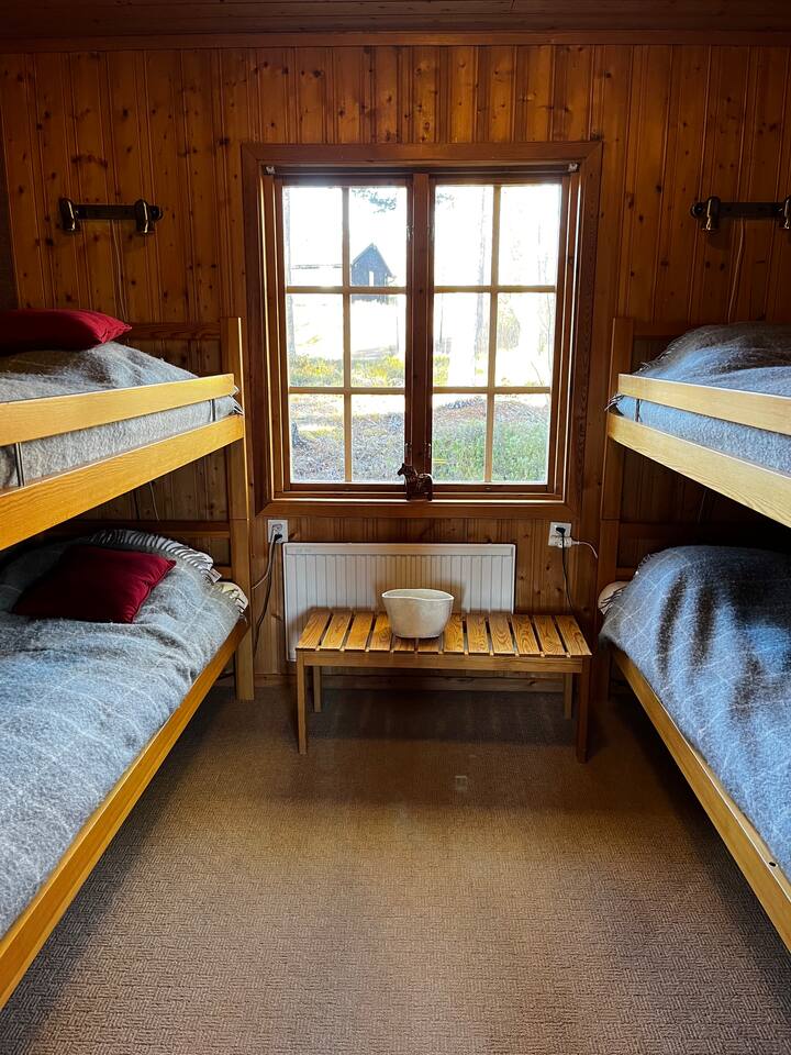 საძინებელი 1