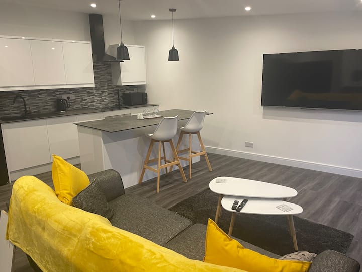 Modern Guest House - Guernsey