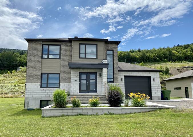 Maison luxe près du Vieux-Québec Chalet Nature gallery image 2