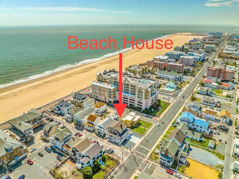 Beach House (712) 200ft to beach ~ Sleeps 20