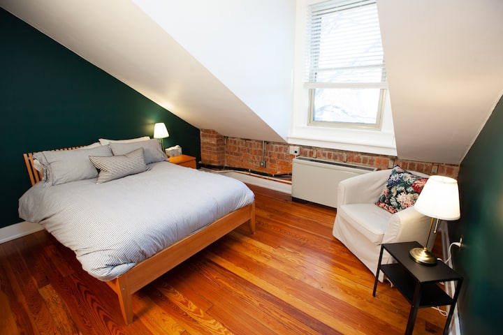 ห้องนอน 6 (ชั้น 3)