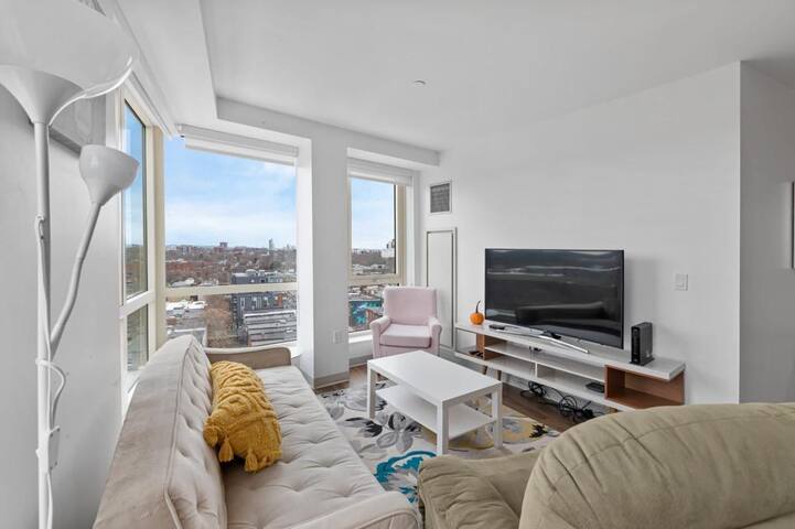 Outstanding luxury 2Br 2Ba apartment gallery image 2