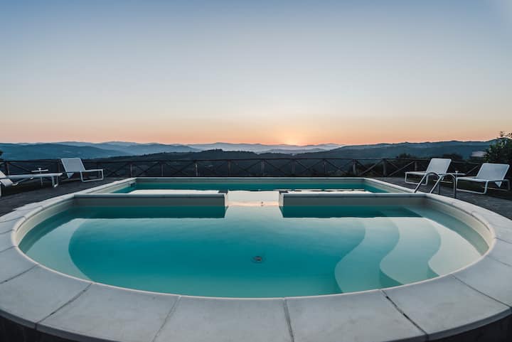 Nikis Resort-Tower Suite-Breakfast & Pool included