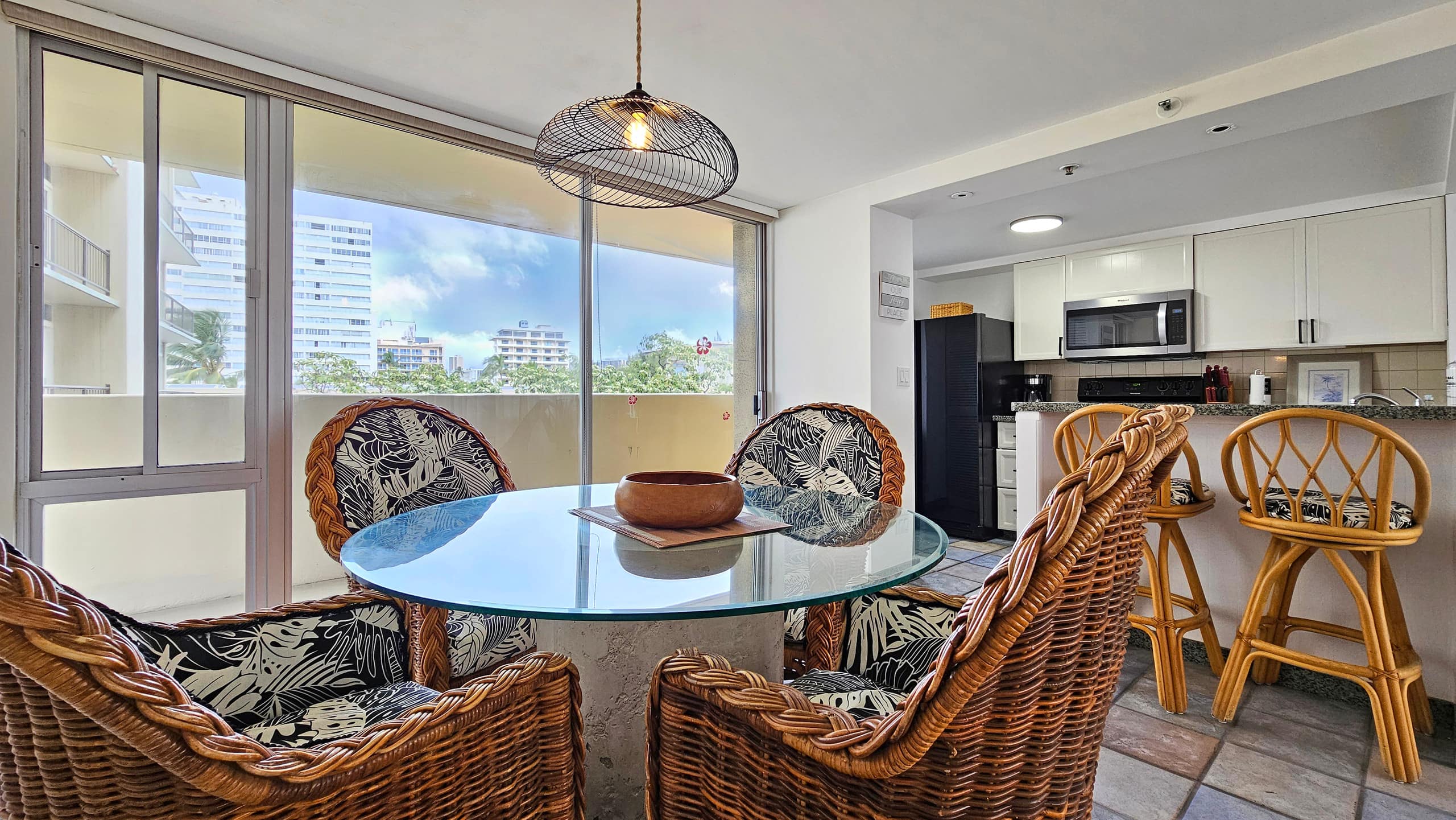 DHBH 601, 2 Bedroom Oceanfront condo - Image 16