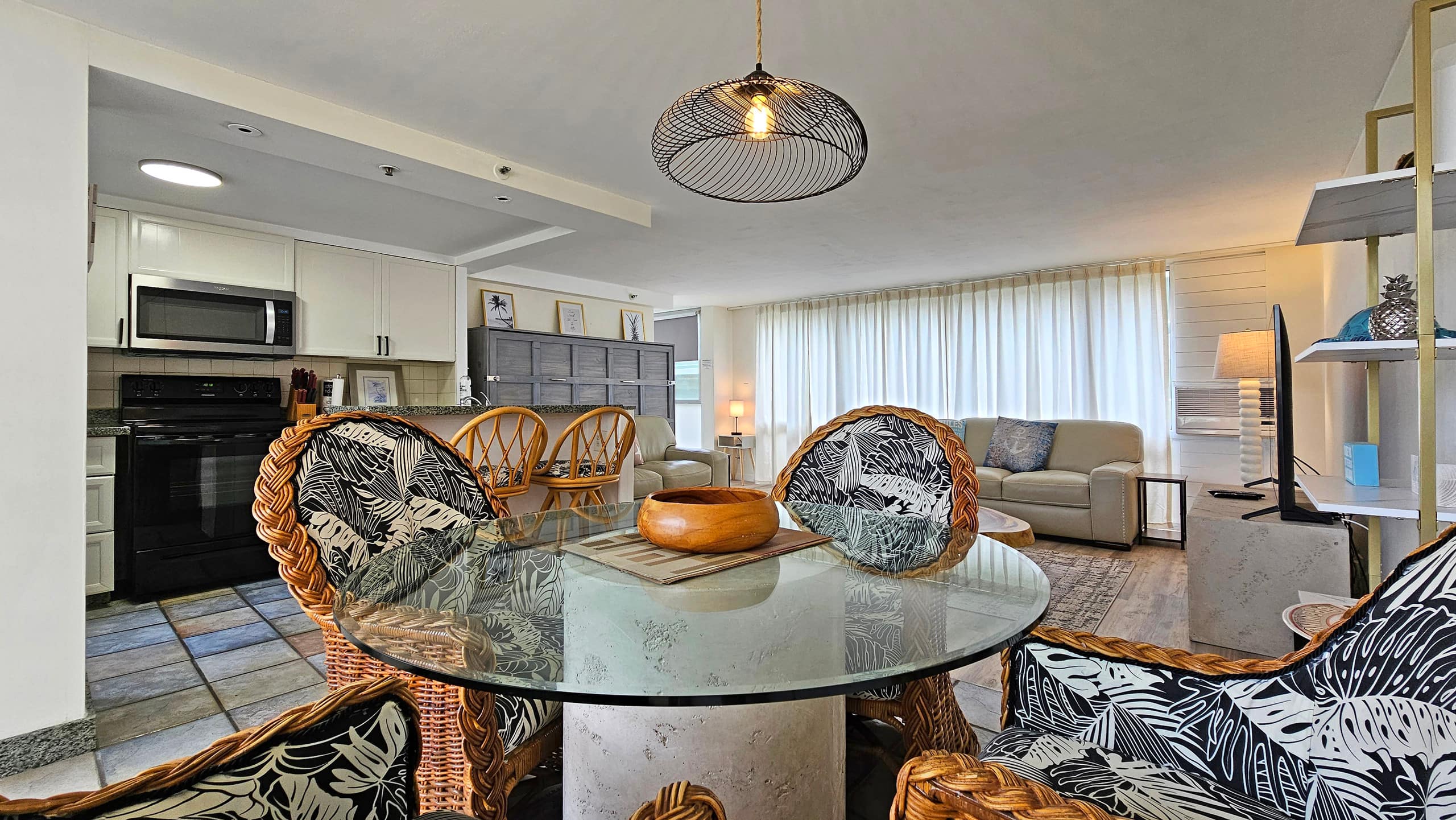 DHBH 601, 2 Bedroom Oceanfront condo - Image 17