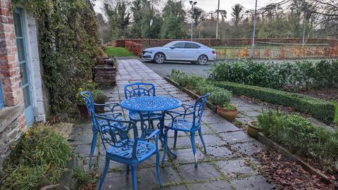 5 bedroom 1860s Irish Country House near sea