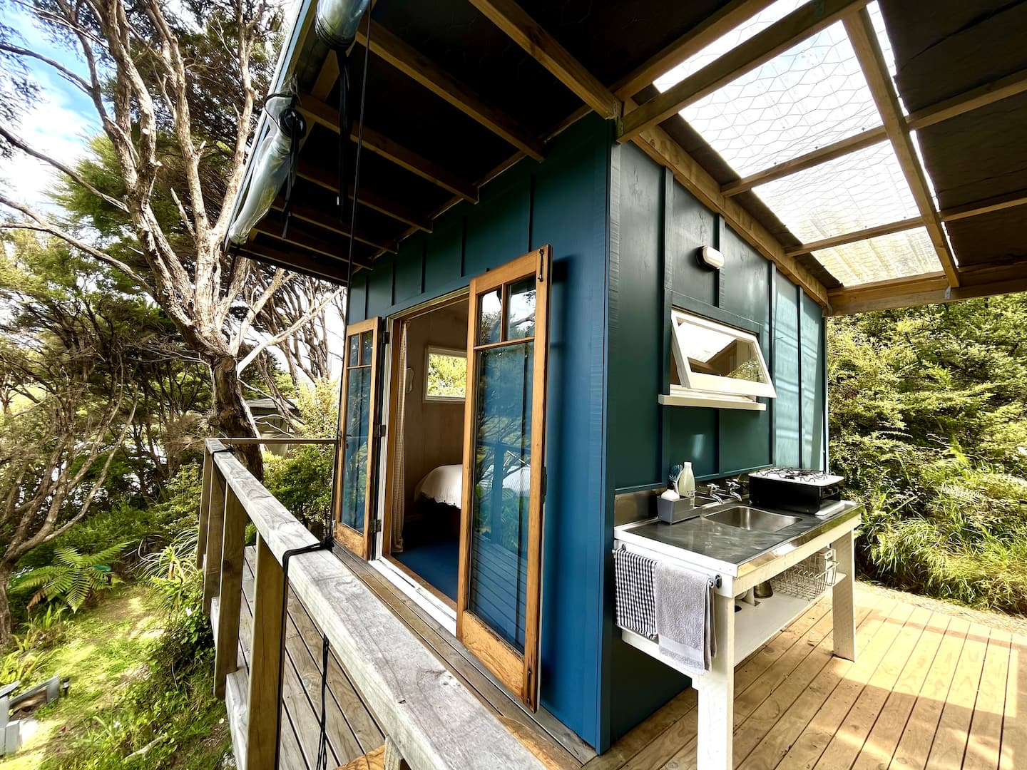 Tree House Retreat - Great Barrier Island 4