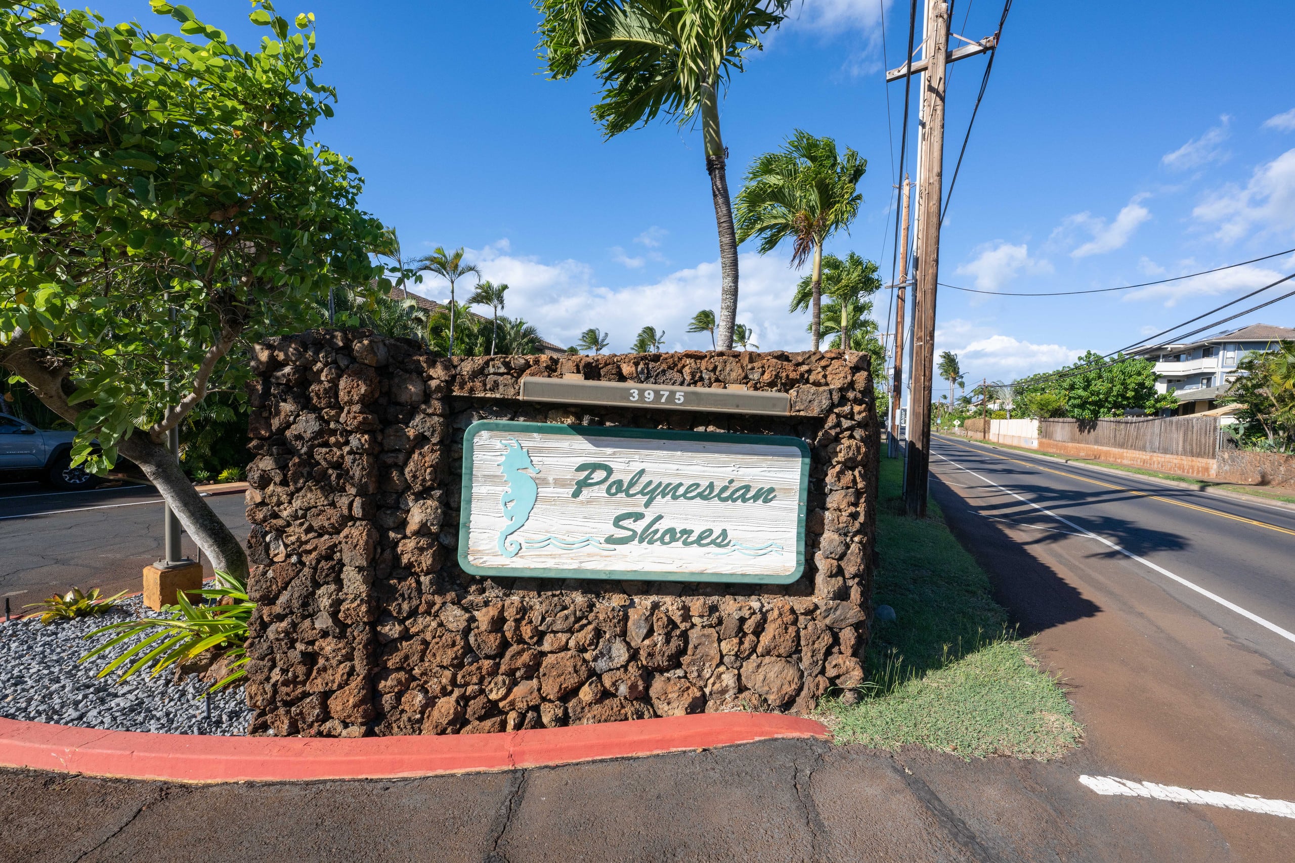 Condo in Lahaina · ★4.85 · 2 bedrooms · 5 beds · 2 baths - Image 11