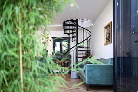 Top performing Airbnb: Unique - Boutique Bespoke 5* - Paddington in Paddington
