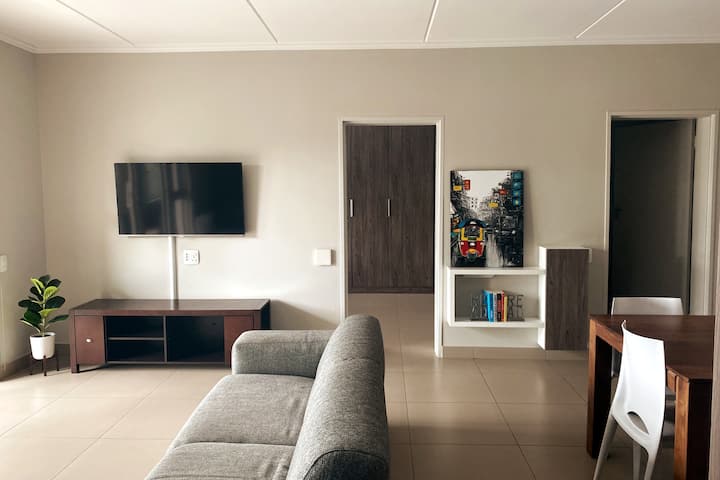 Insignia Luxury Apartment - Alexandra, South Africa
