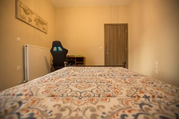 საძინებელი 1