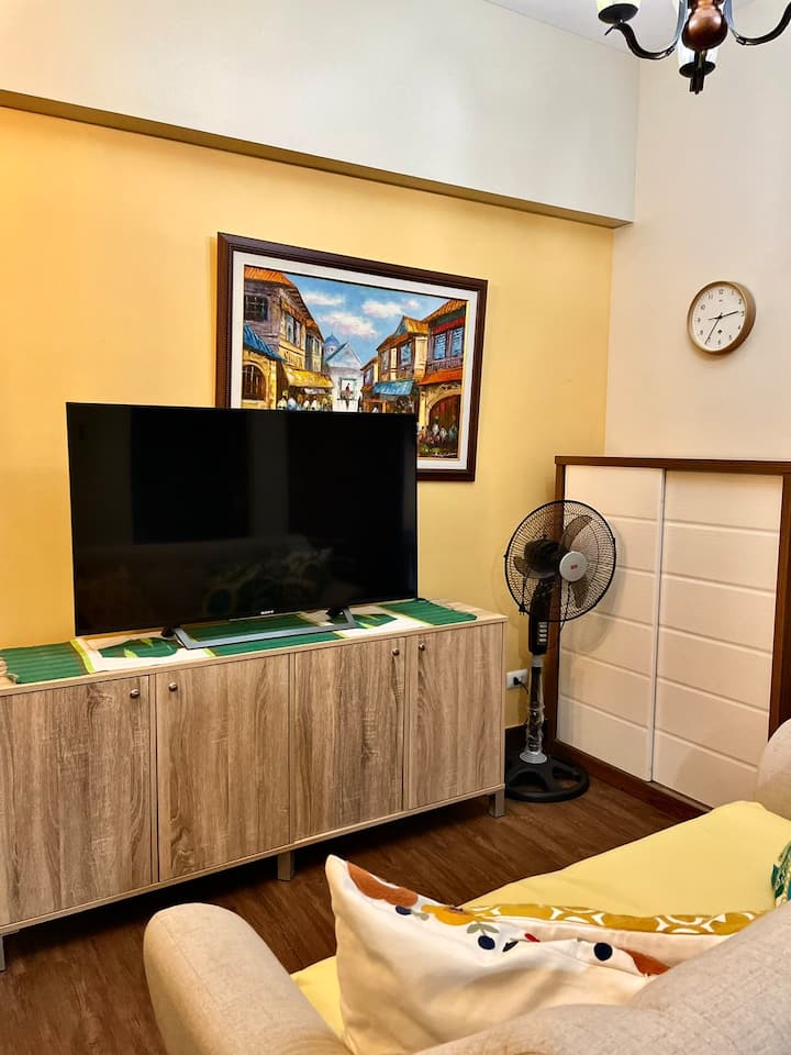 2 Bedroom Condo Unit With Mountain-sky View By Mgh - Baguio