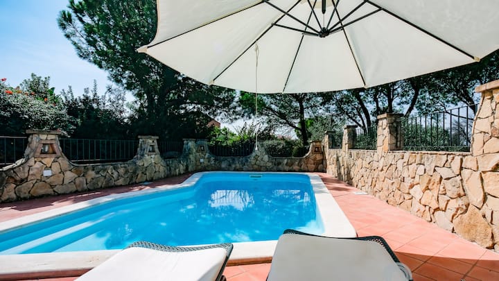 Villa Paola, piscina privata, 5 min dalla spiaggia