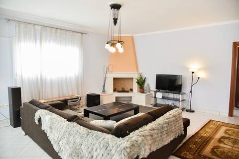 Alimos 133m²spacious 3-bedroom vacation apt