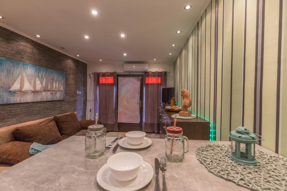 Studio apartment Buki