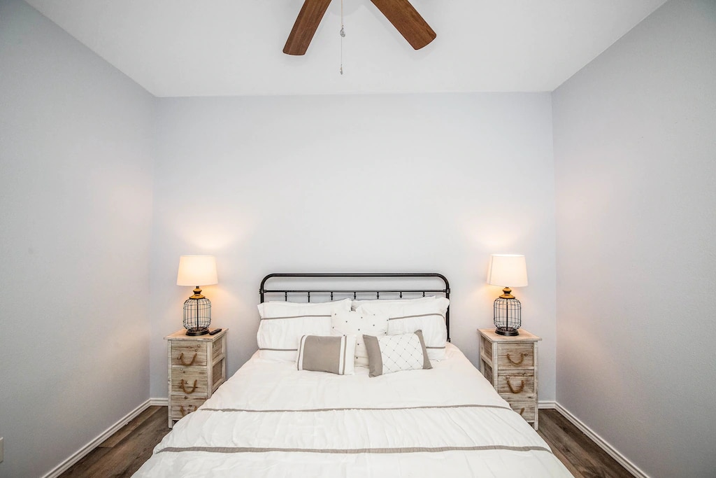 Prva gostinjska soba ima bračni krevet (160x200)