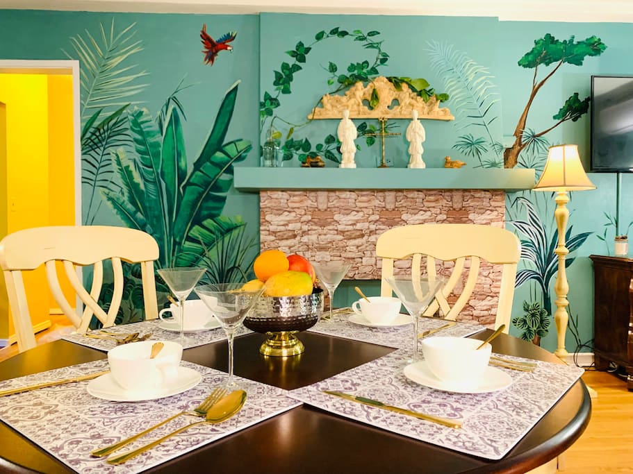 Comfortable art house 2b1b near rose bowl