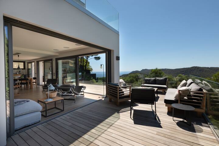 Villa luxueuse vues spectaculaires Tamariu Begur gallery image 4