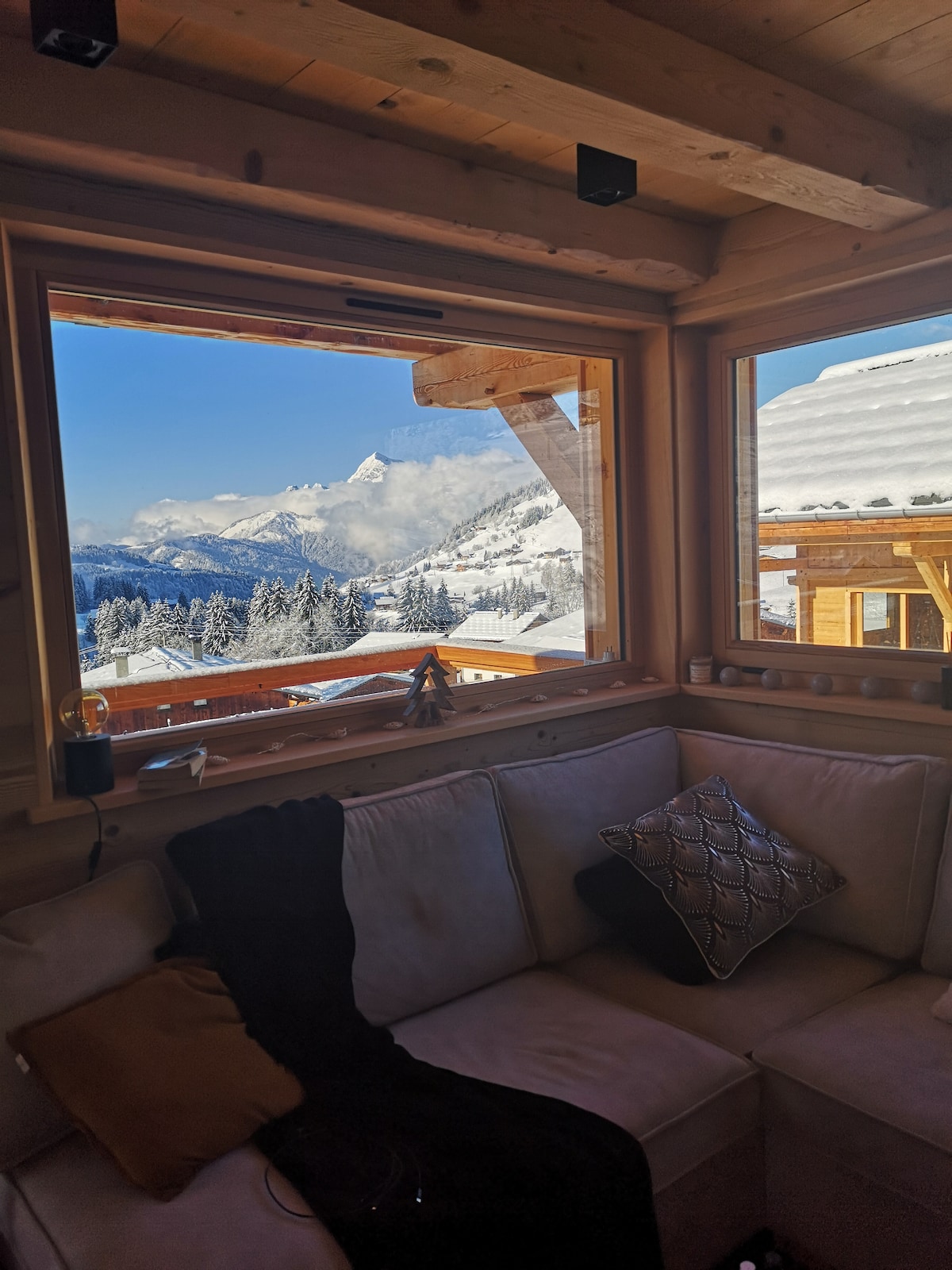 Popular Airbnb listing: Private chalet with a view in Savoie