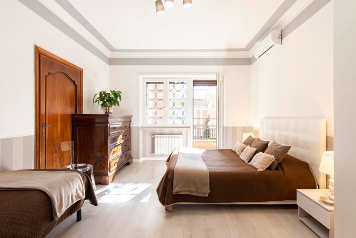 Apt INT.3/Metro@5min/Vatican-St Peter area/terrace gallery image 2