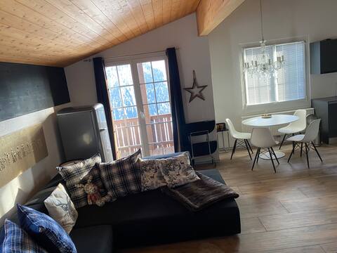 Lauchernalp - Modern apartment starry sky