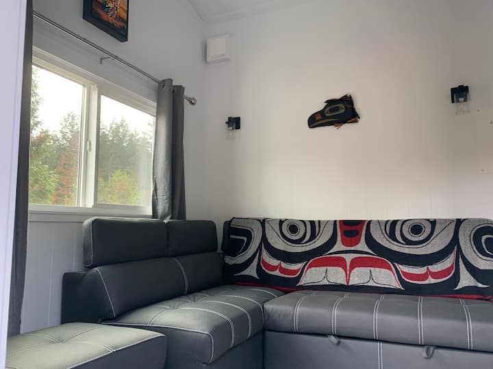 Chims Cabins- 1 Queen & 1 Double Bed, Full Kitchen - Port Alberni