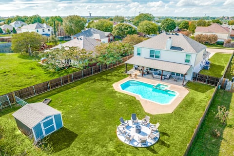 2 King BD Home w/Heated Pool/Spa option! Near UNT!