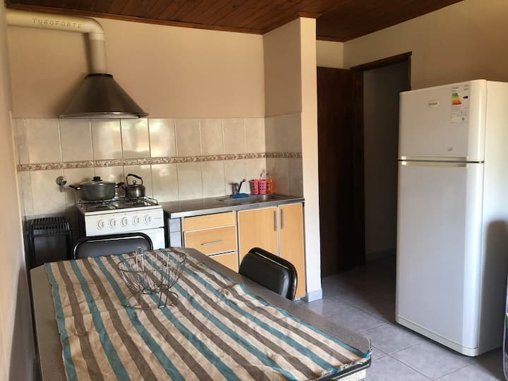 Alquiler Temporario En Departamento Interno - Tres Arroyos