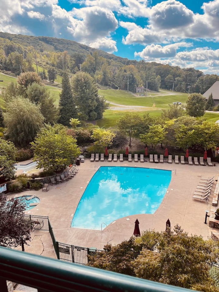 Top 12 Airbnb Vacation Rentals Near Mountain Creek, New Jersey