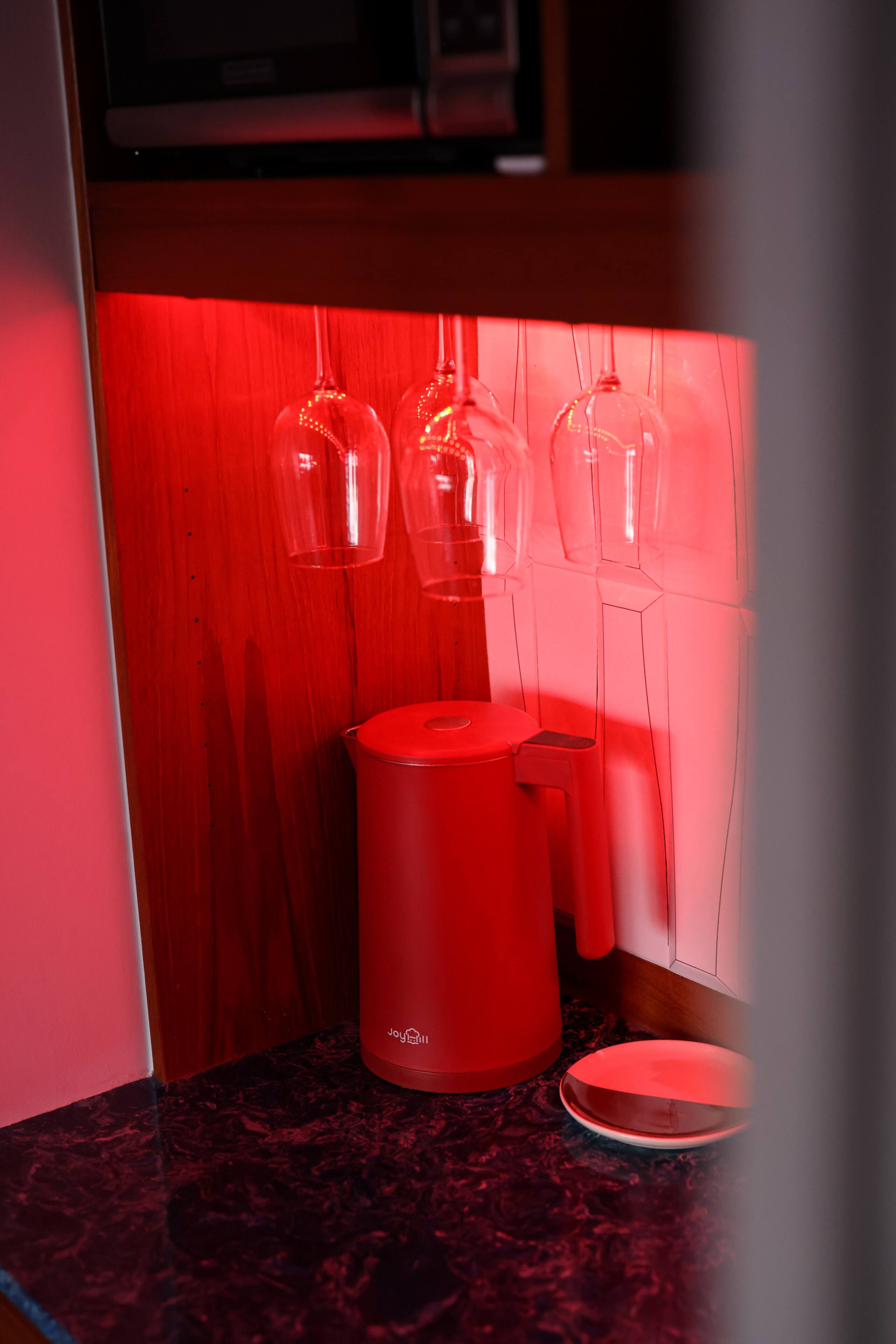 Ocean View Studio. European Fusion Design. NoFees. - Image 11
