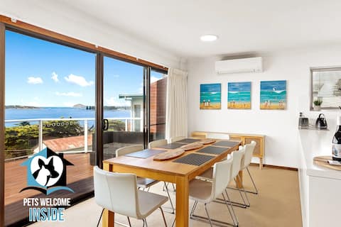 Amazing Ocean Views At This Exclusive Holiday Home
